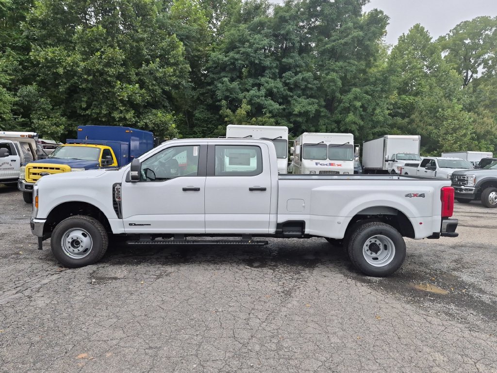 New 2026 Ford F350 XL AWD/4WD image 9
