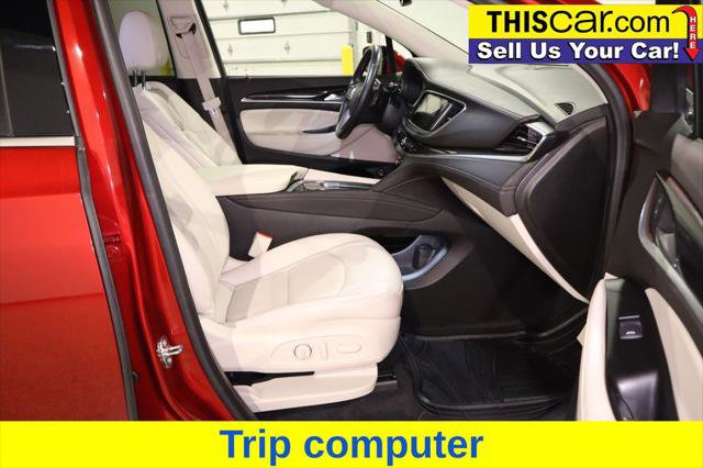 Used 2023 Buick Enclave Essence image 27