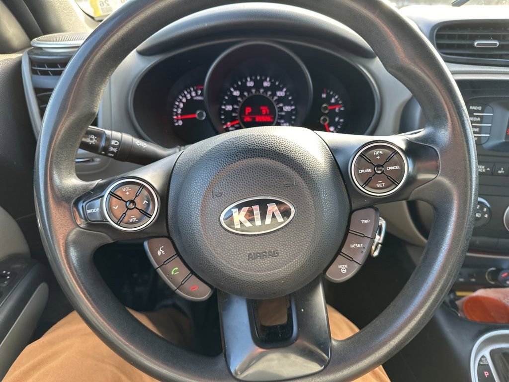 Used 2015 Kia Soul image 6