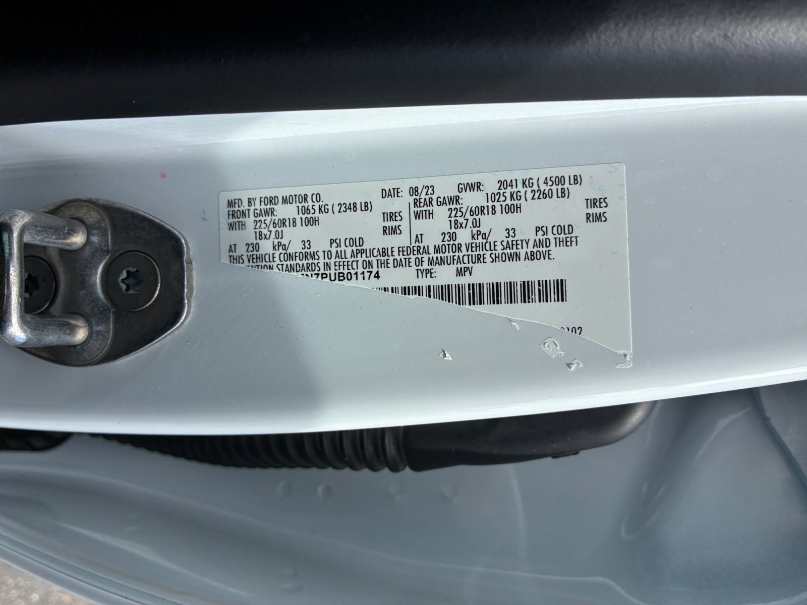 Used 2023 Ford Escape ST-Line AWD/4WD image 25