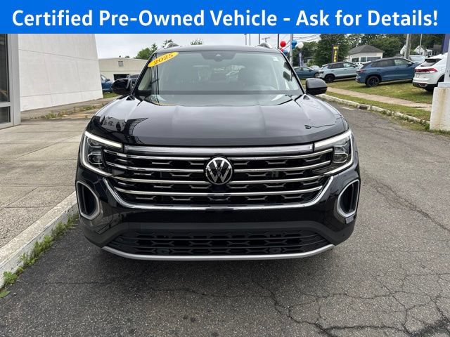 Certified 2025 Volkswagen Atlas SEL AWD/4WD image 3