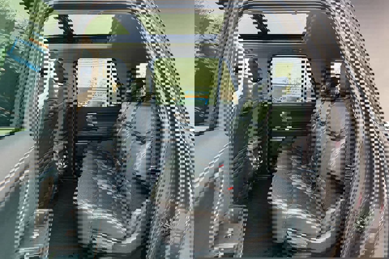 Used 2025 Ford Expedition Max Platinum image 25