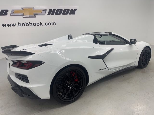 New 2025 Chevrolet Corvette Z06 image 13