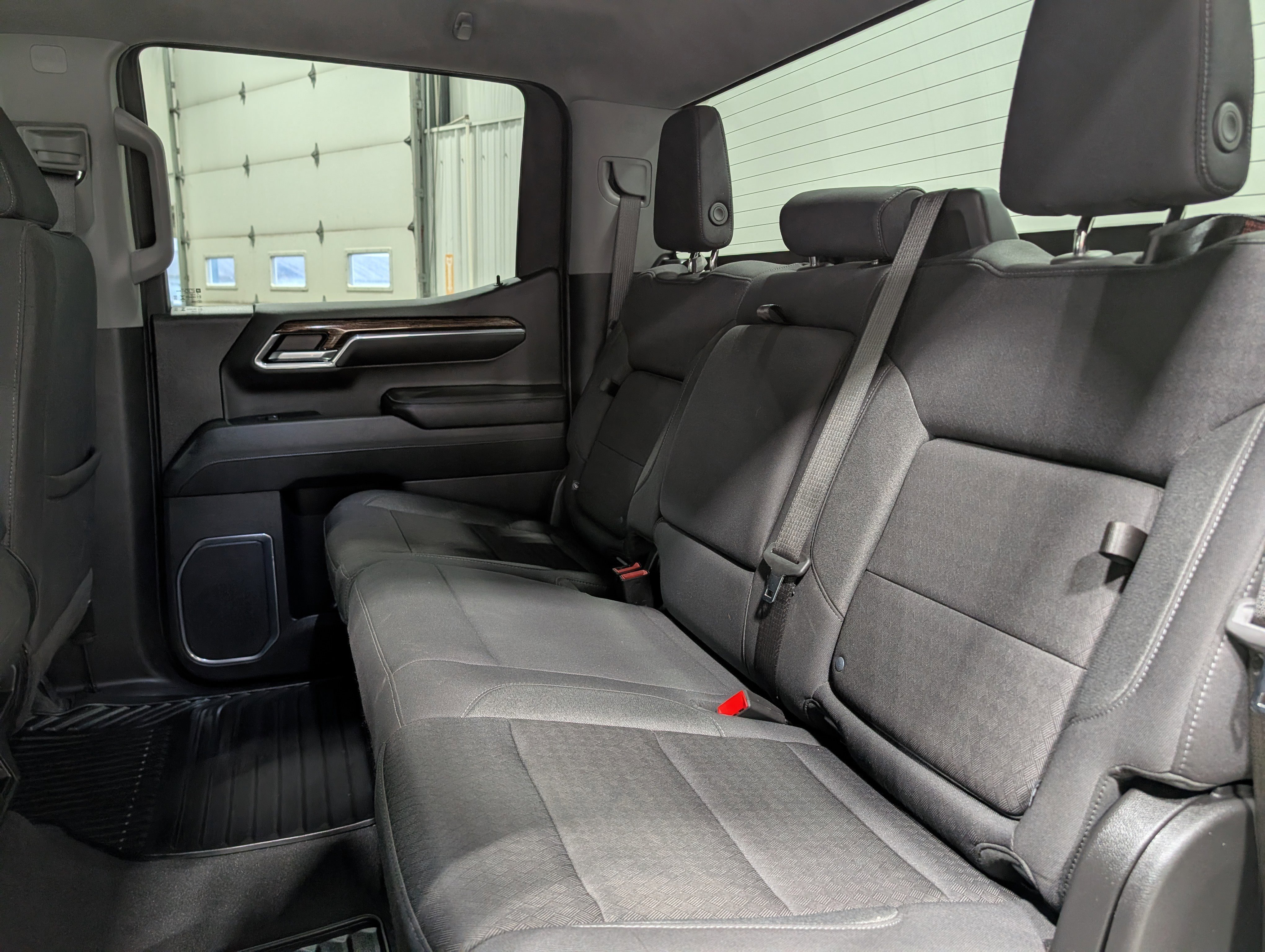Used 2024 GMC Sierra 1500 Elevation image 15