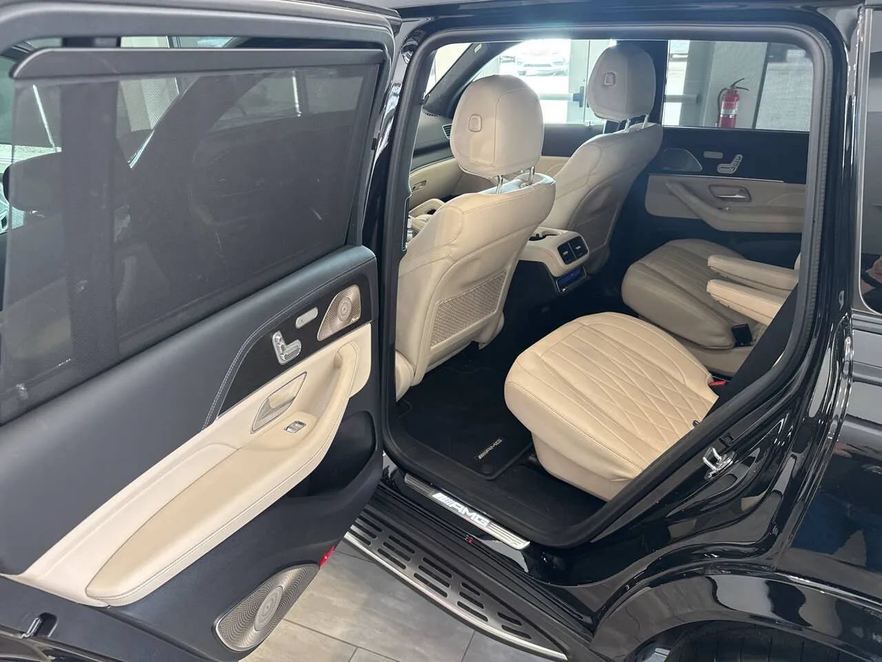 Used 2025 Mercedes-Benz GLS 63 AMG 4MATIC w/ Warmth & Comfort Package image 40