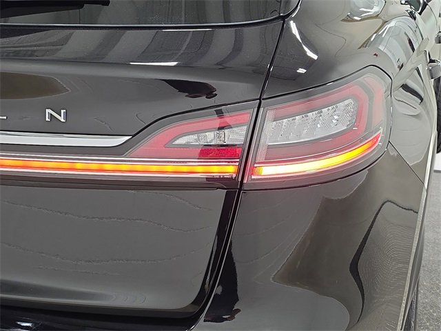Certified 2022 Lincoln Nautilus AWD image 30
