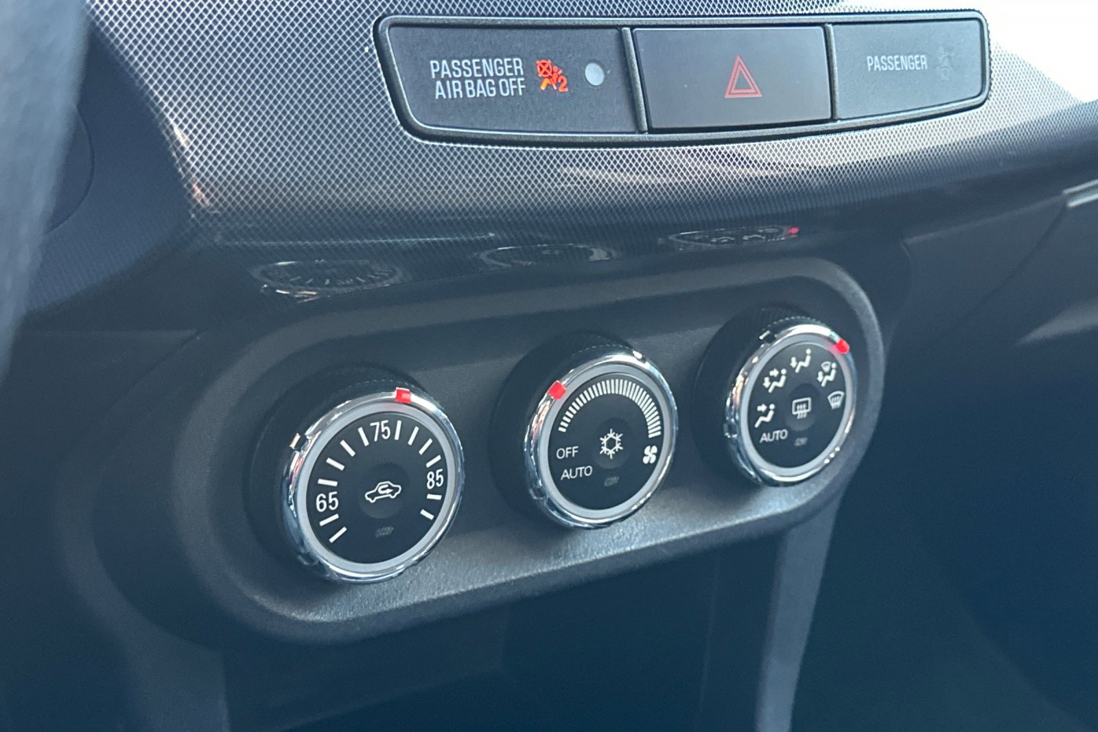 Used 2011 Mitsubishi Lancer Evolution GSR image 26