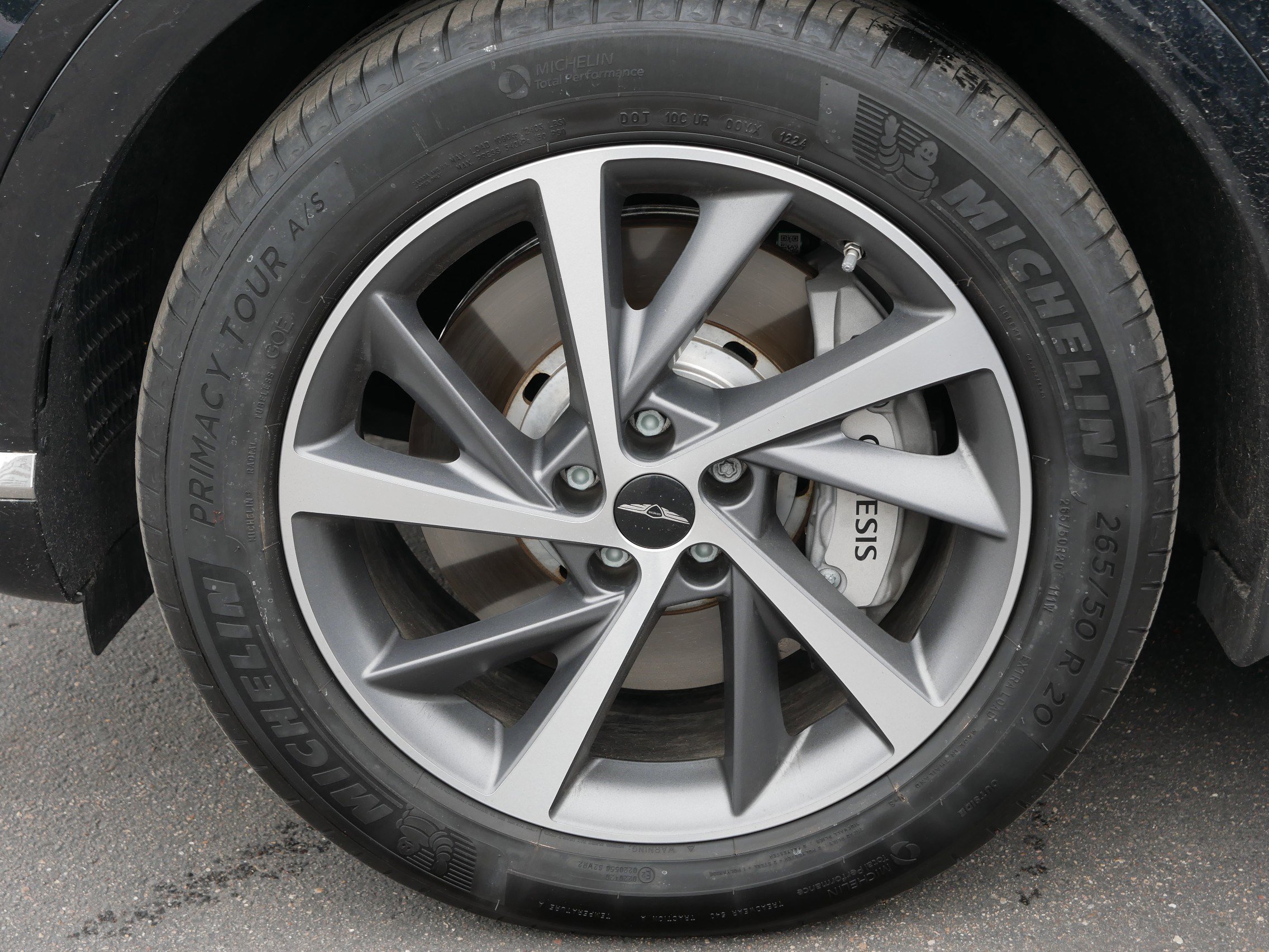 Used 2025 Genesis GV80 2.5T Advanced image 15