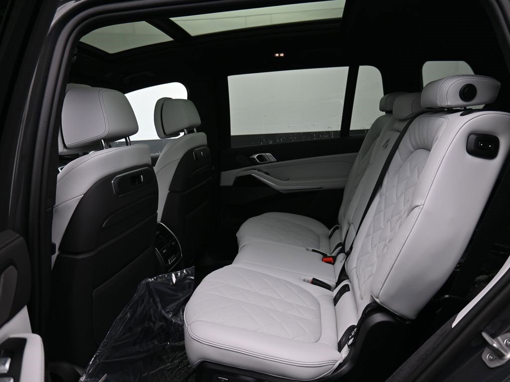 New 2026 BMW X7 xDrive40i image 20