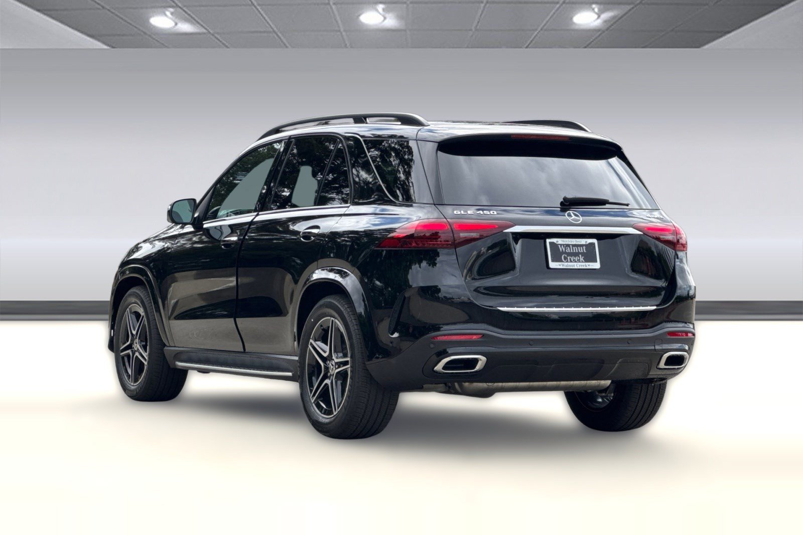 New 2026 Mercedes-Benz GLE 450 4MATIC image 3