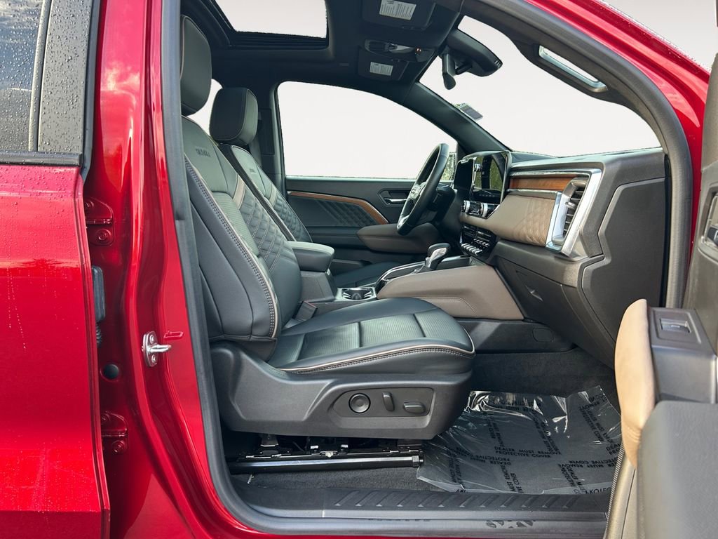 Used 2023 GMC Canyon Denali AWD/4WD image 24