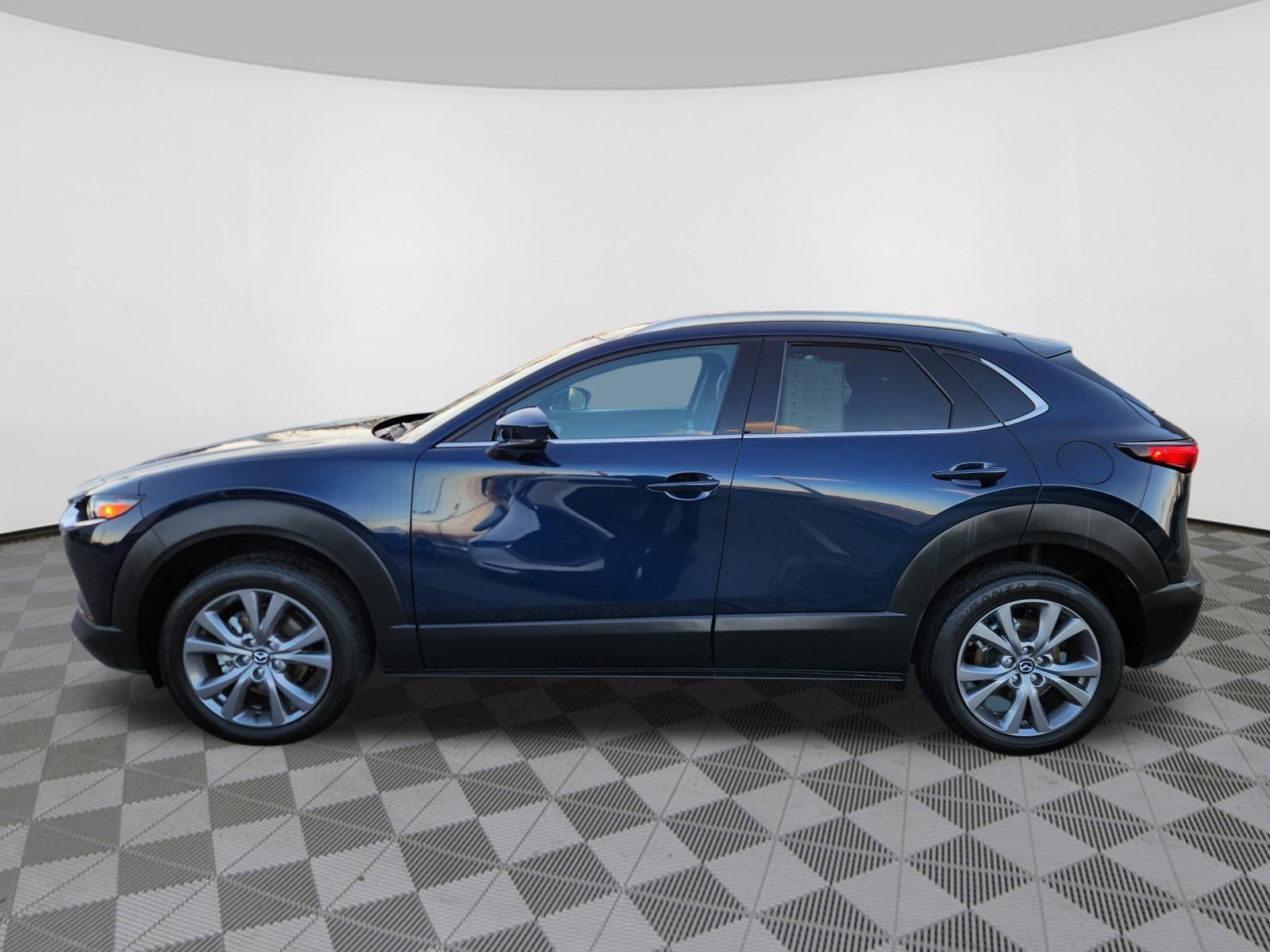 Certified 2025 MAZDA CX-30 AWD 2.5 S w/ Premium Package image 5