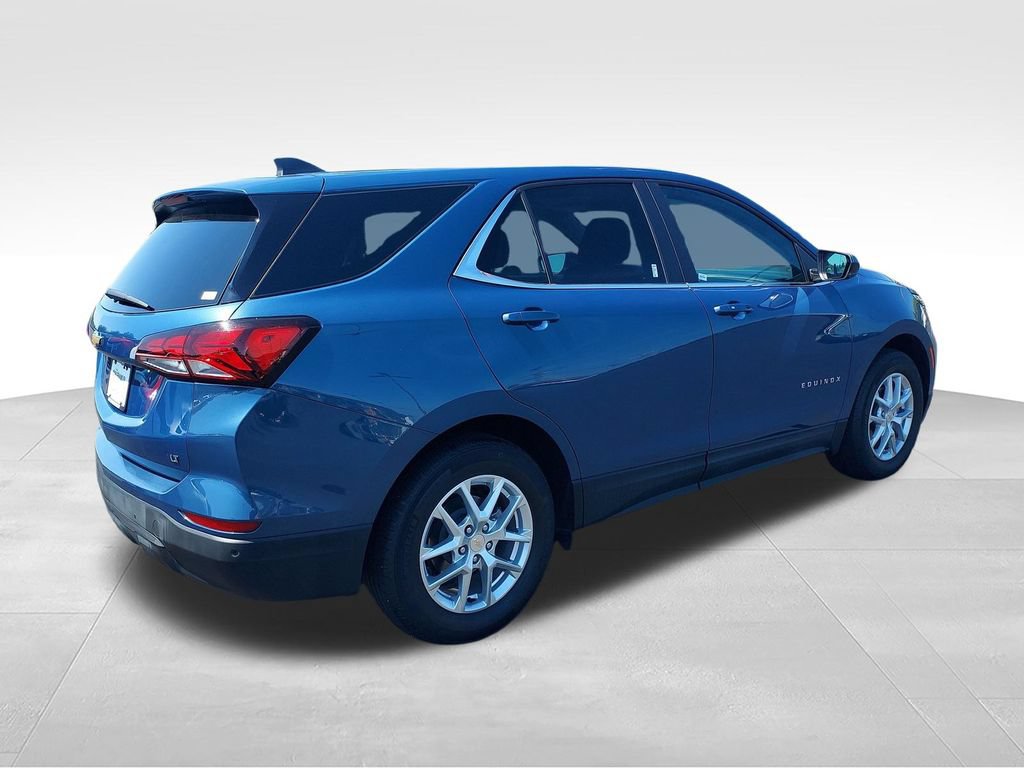 Used 2024 Chevrolet Equinox LT FWD image 5