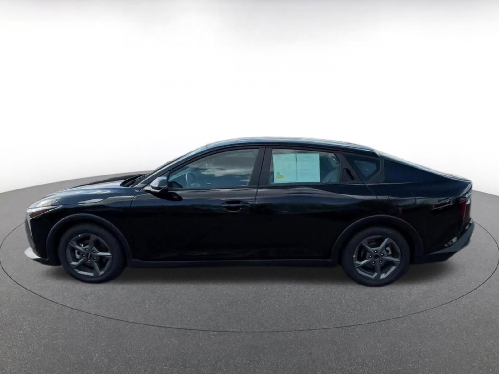 Used 2025 Kia K4 FWD image 10