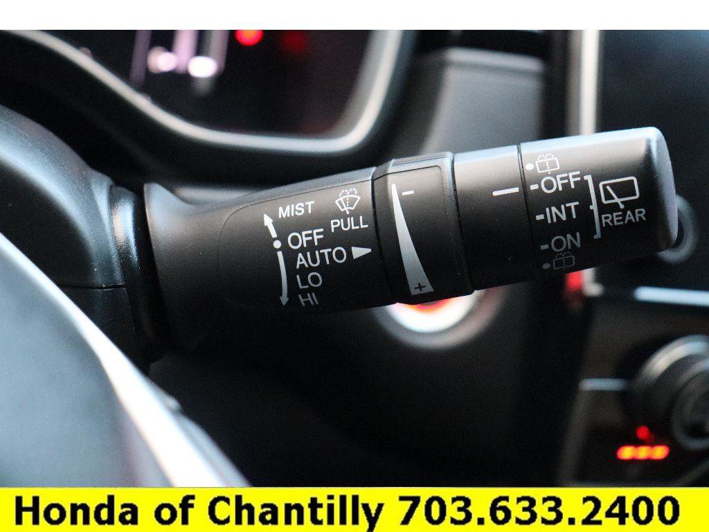 Certified 2018 Honda CR-V Touring image 11