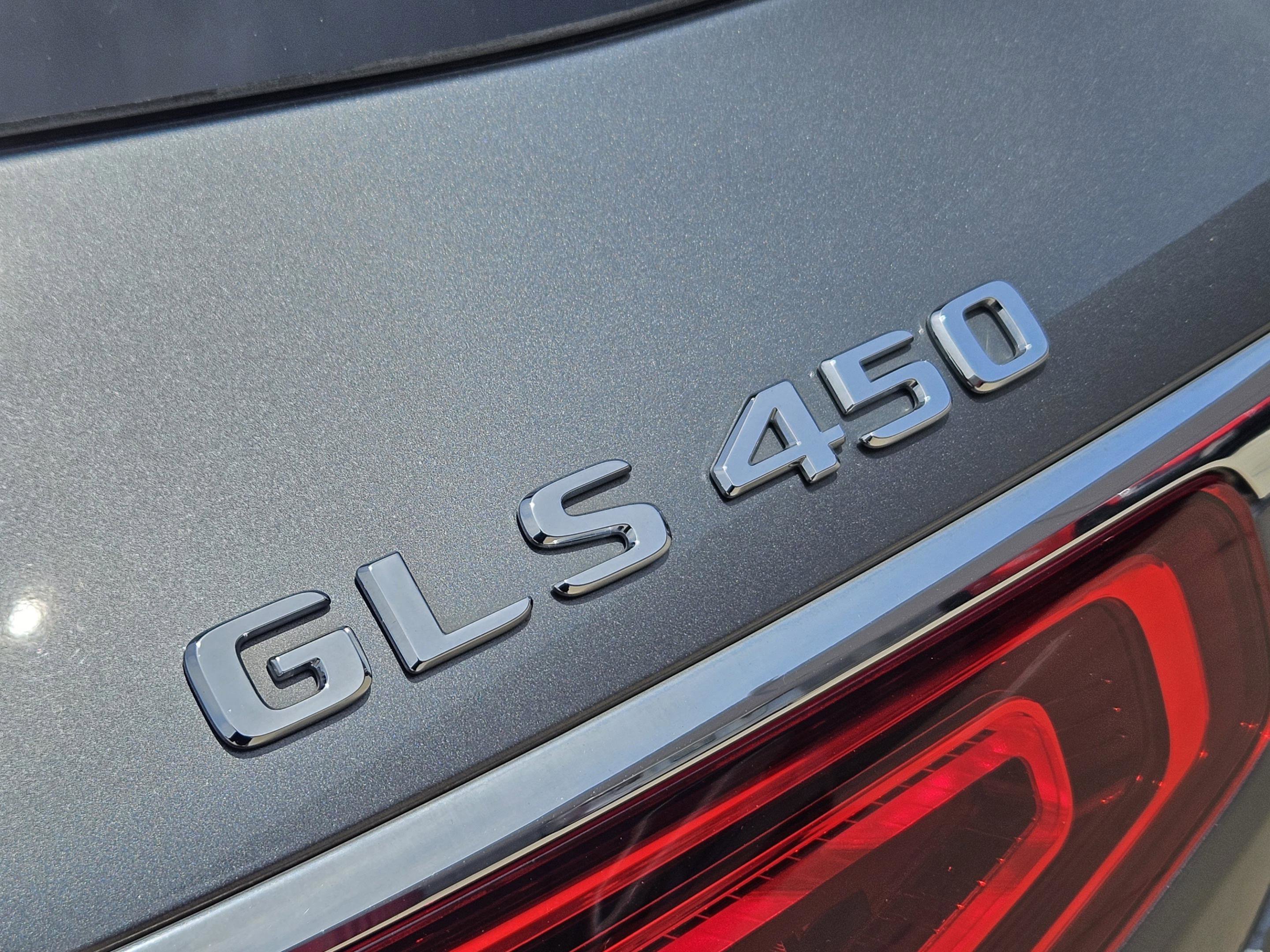 Used 2020 Mercedes-Benz GLS 450 4MATIC image 30