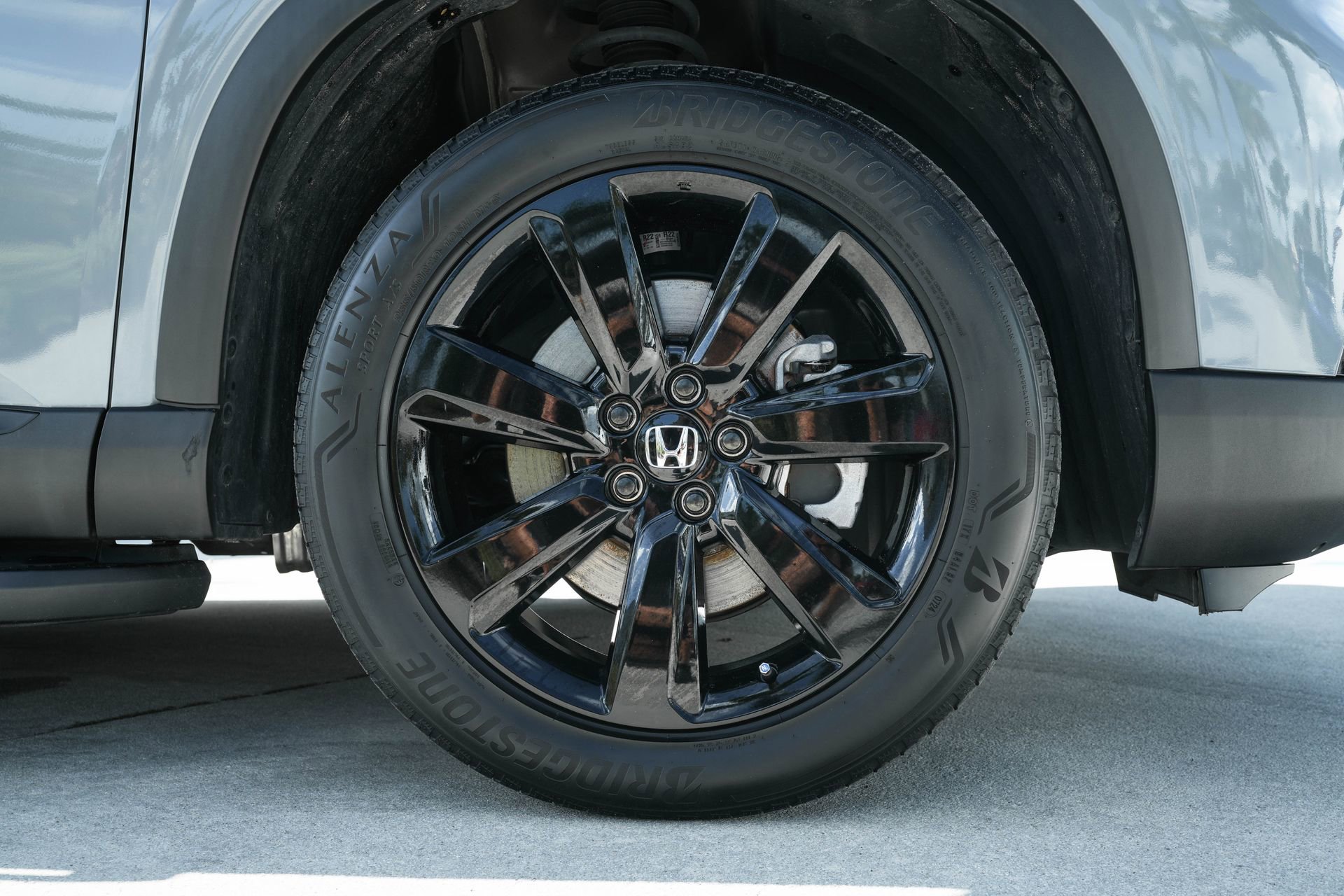 Used 2025 Honda Pilot Black Edition image 26