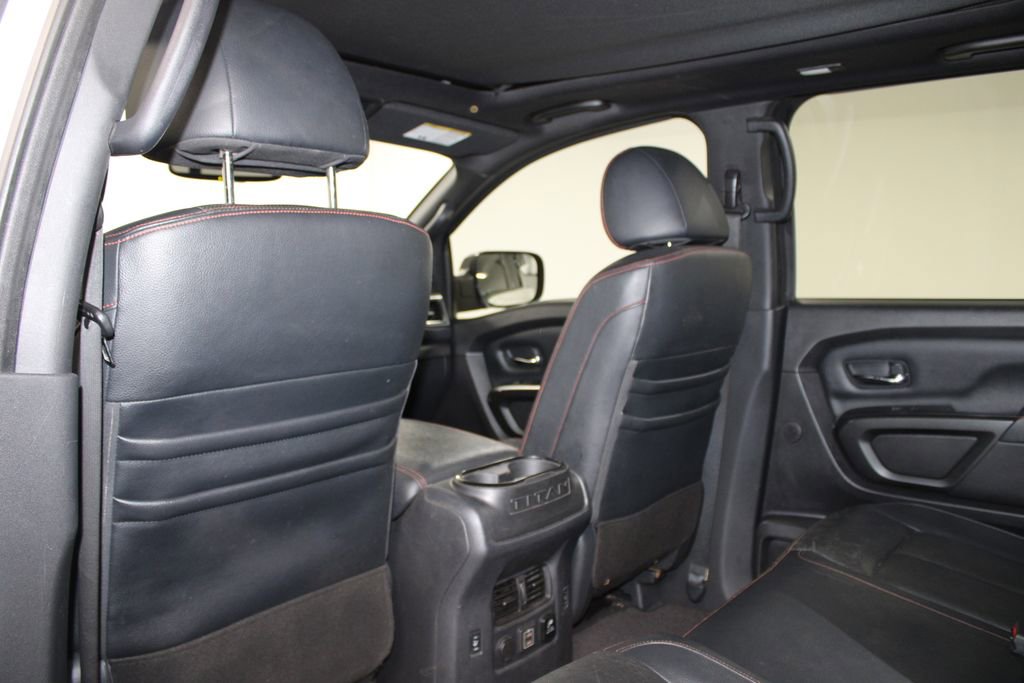 Used 2020 Nissan Titan PRO-4X w/ Pro-4x Convenience Package AWD/4WD image 25