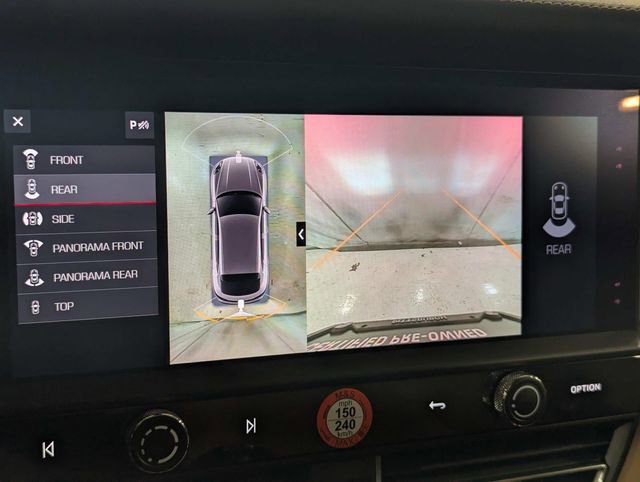 Certified 2025 Porsche Macan image 32