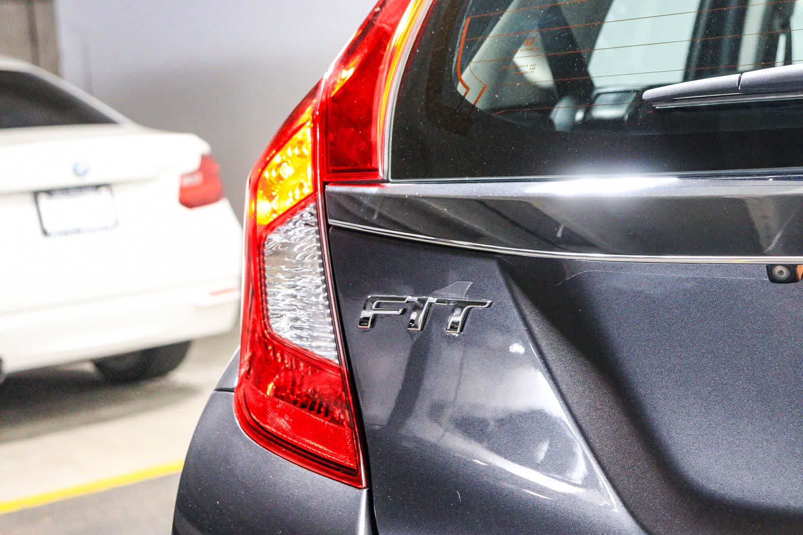 Used 2018 Honda Fit EX image 11