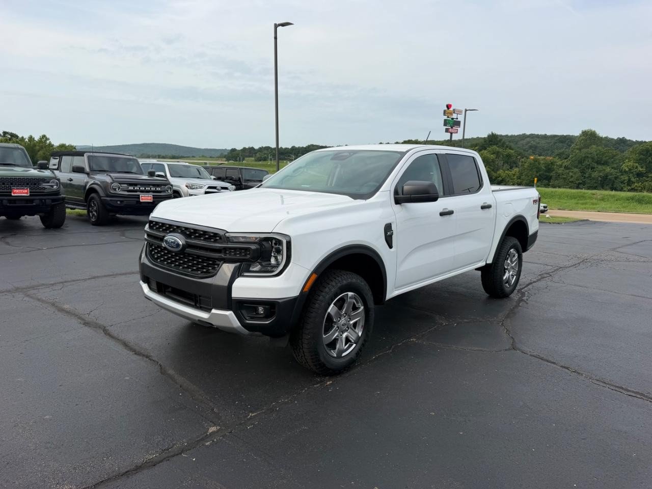 New 2026 Ford Ranger XLT w/ Equipment Group 301A High AWD/4WD image 7