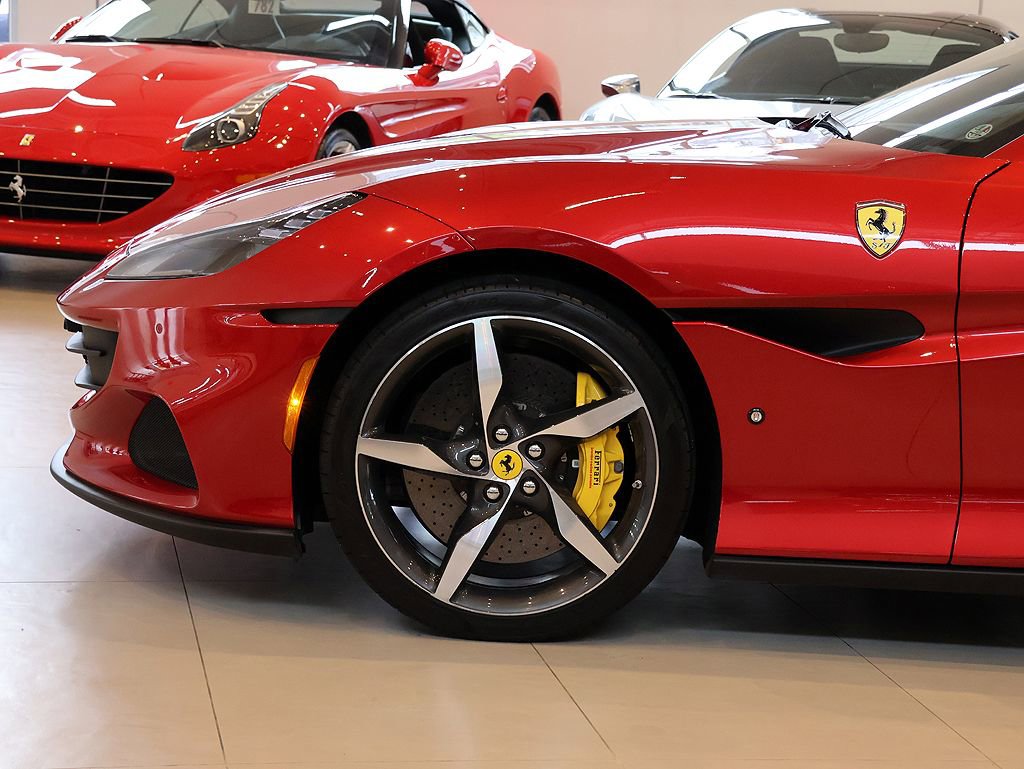 Certified 2022 Ferrari Portofino M RWD image 76