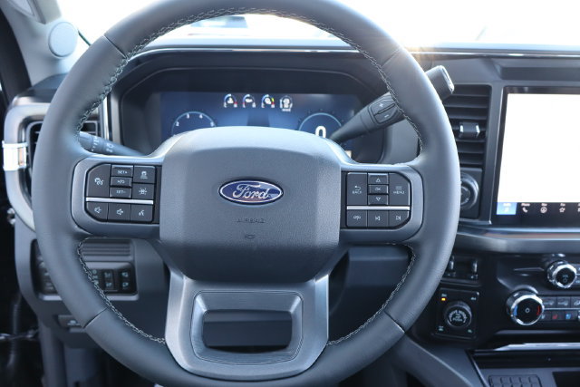 New 2027 Ford F250 Lariat w/ Tremor Off-Road Package AWD/4WD image 24