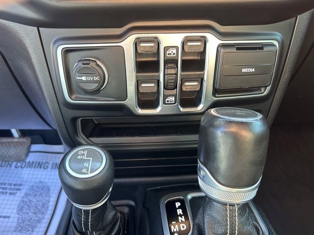 Used 2020 Jeep Gladiator Overland AWD/4WD image 24