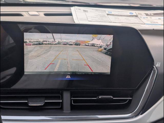 New 2026 Chevrolet Trax LT w/ LT Convenience Package FWD image 9
