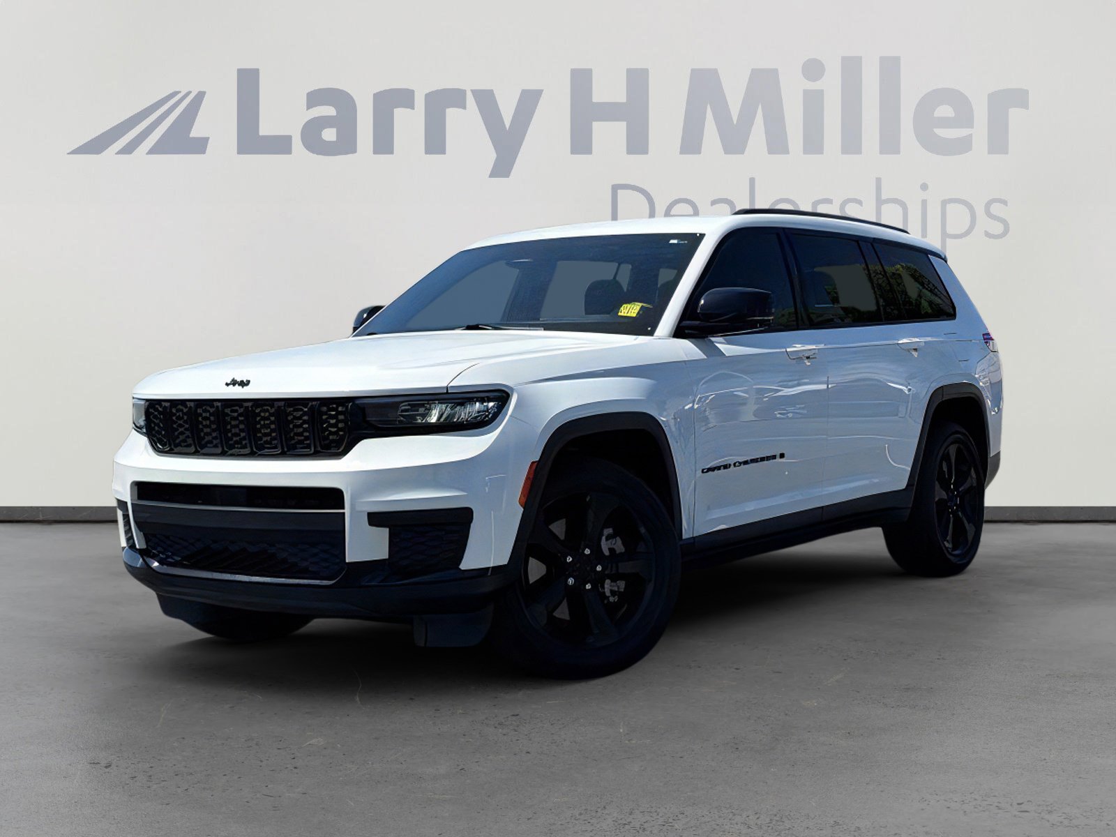 Used 2021 Jeep Grand Cherokee L Laredo AWD/4WD image 1