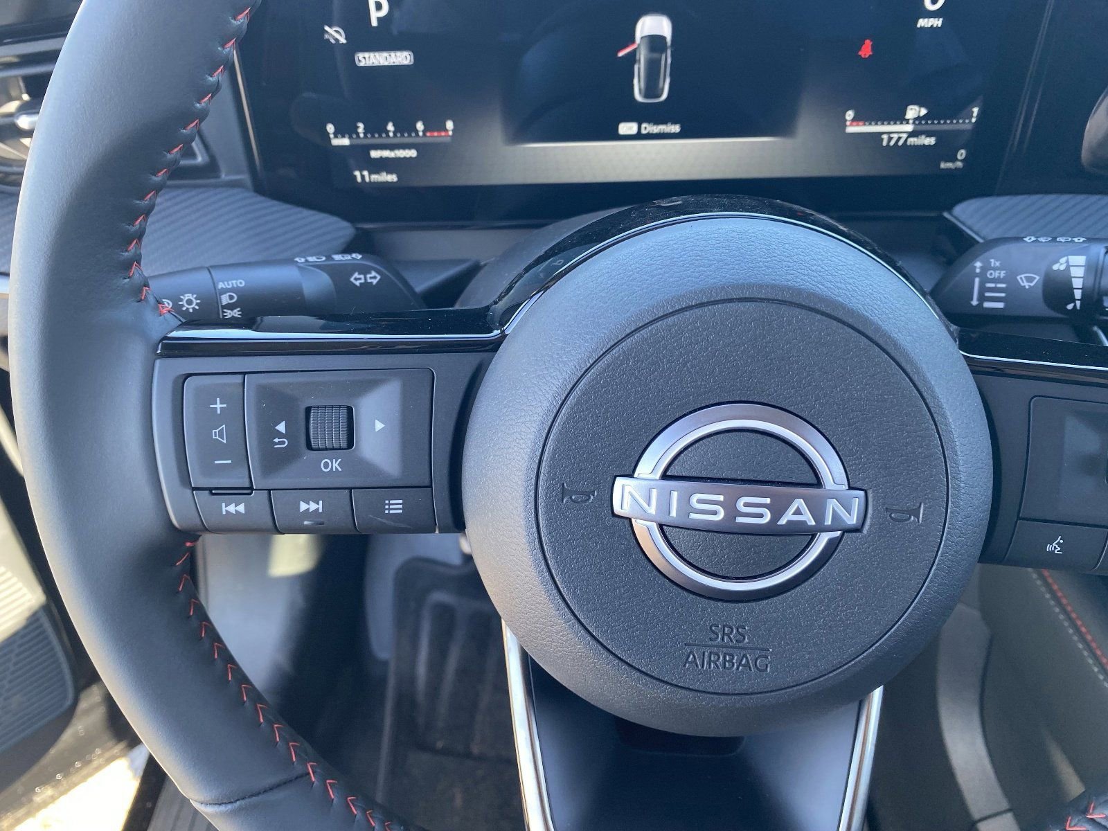 New 2026 Nissan Kicks SR w/ Cold Weather Package FWD image 25