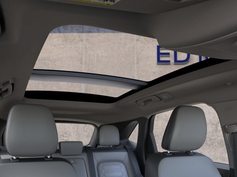 New 2024 Ford Escape SE w/ PHEV Premium Package FWD image 22