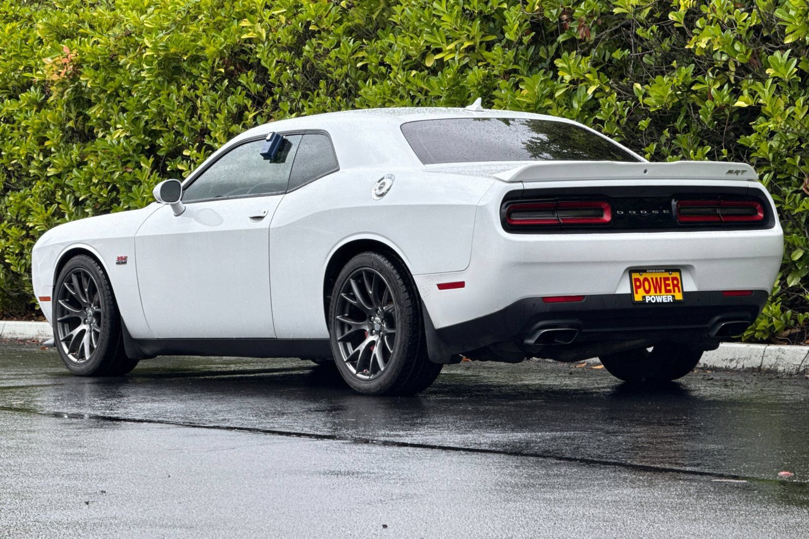 Used 2015 Dodge Challenger SRT w/ Technology Group RWD image 6