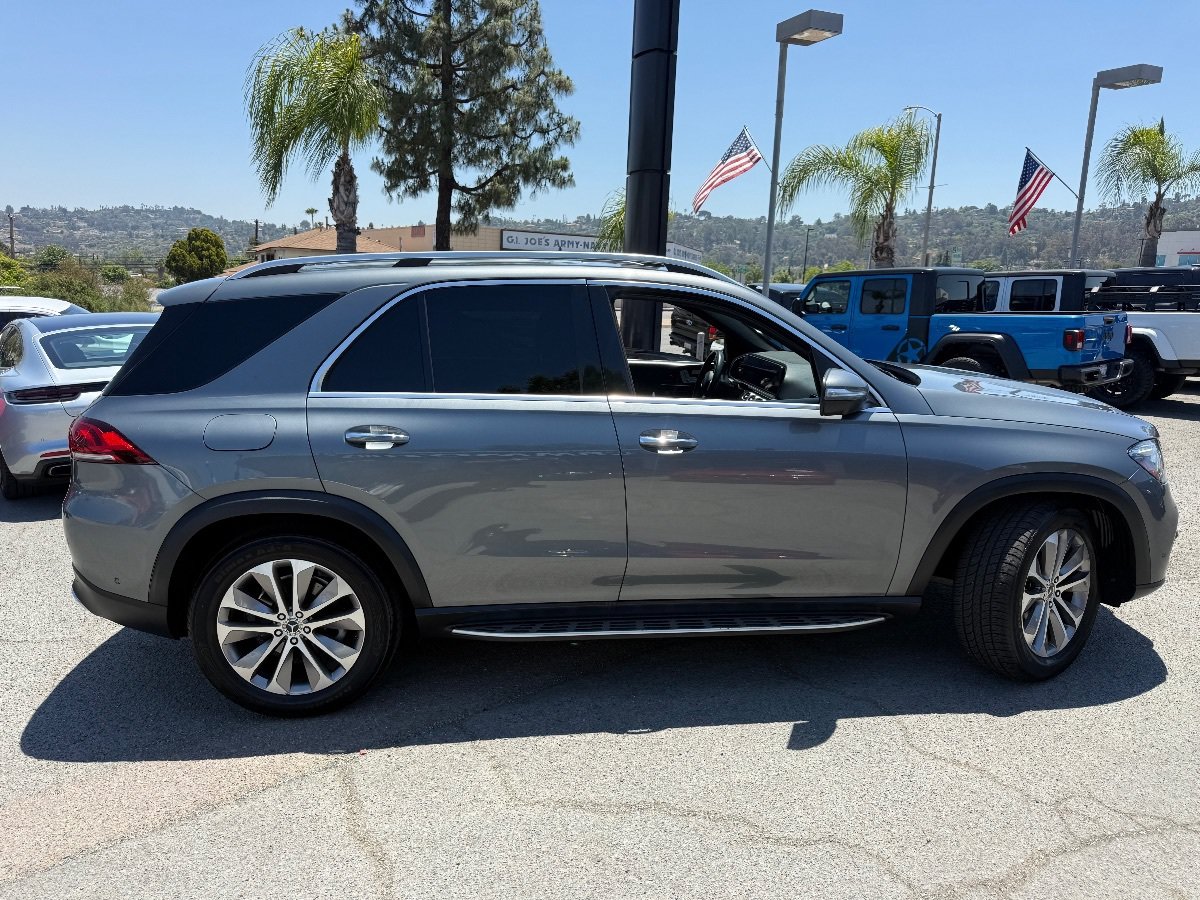 Used 2020 Mercedes-Benz GLE 350 w/ 3rd Row Seat Package image 12