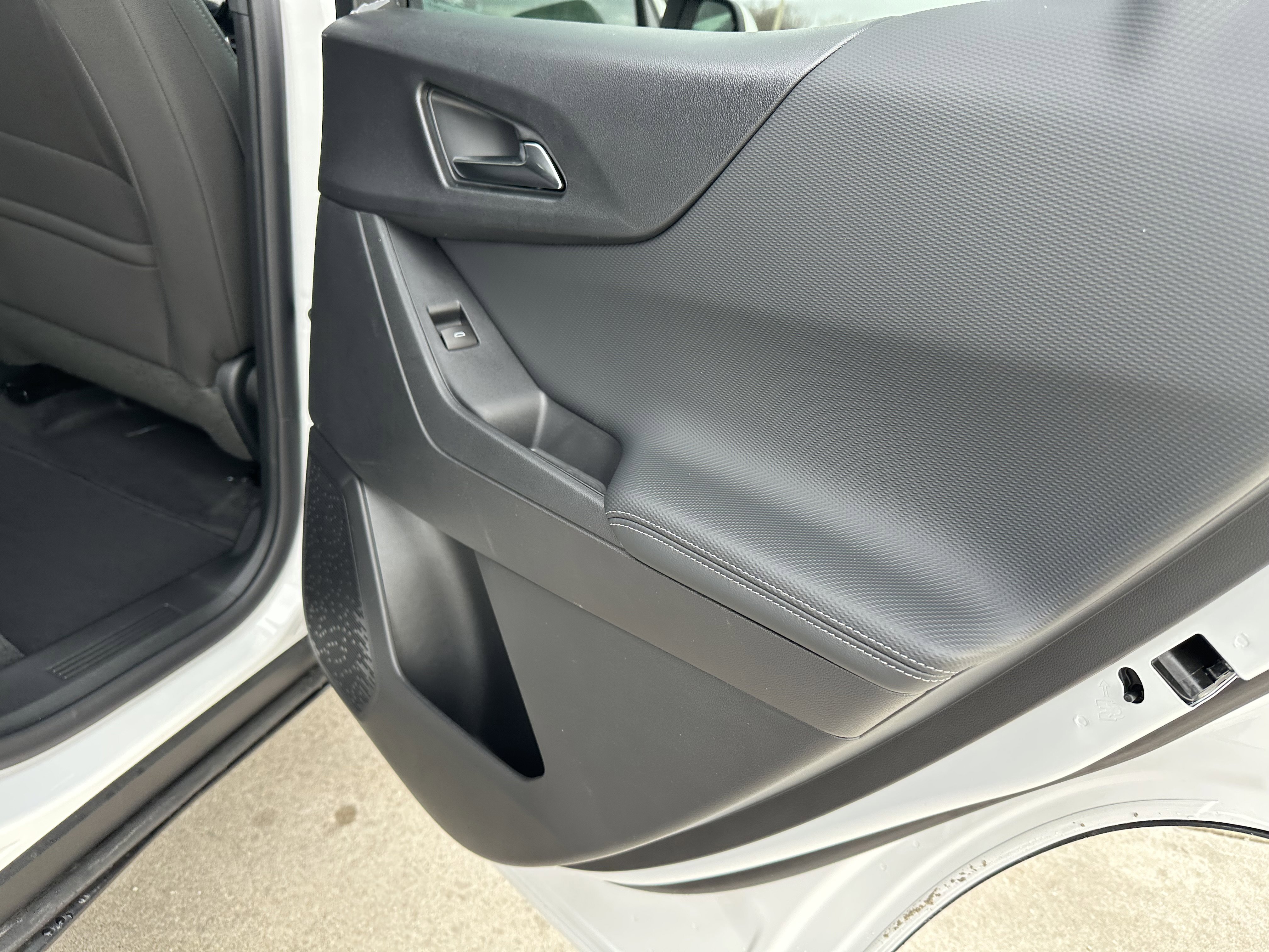 New 2026 Chevrolet Equinox LT image 19