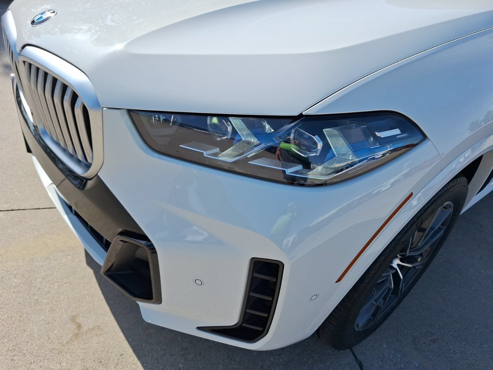 Used 2024 BMW X5 xDrive40i w/ Executive Package AWD/4WD image 10