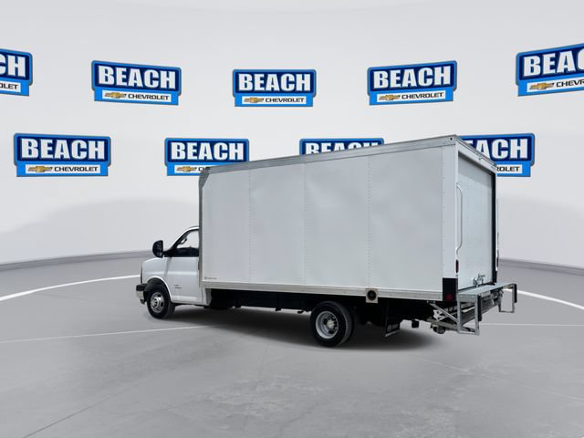 New 2026 Chevrolet Express 4500 w/ Power Convenience Package RWD image 6
