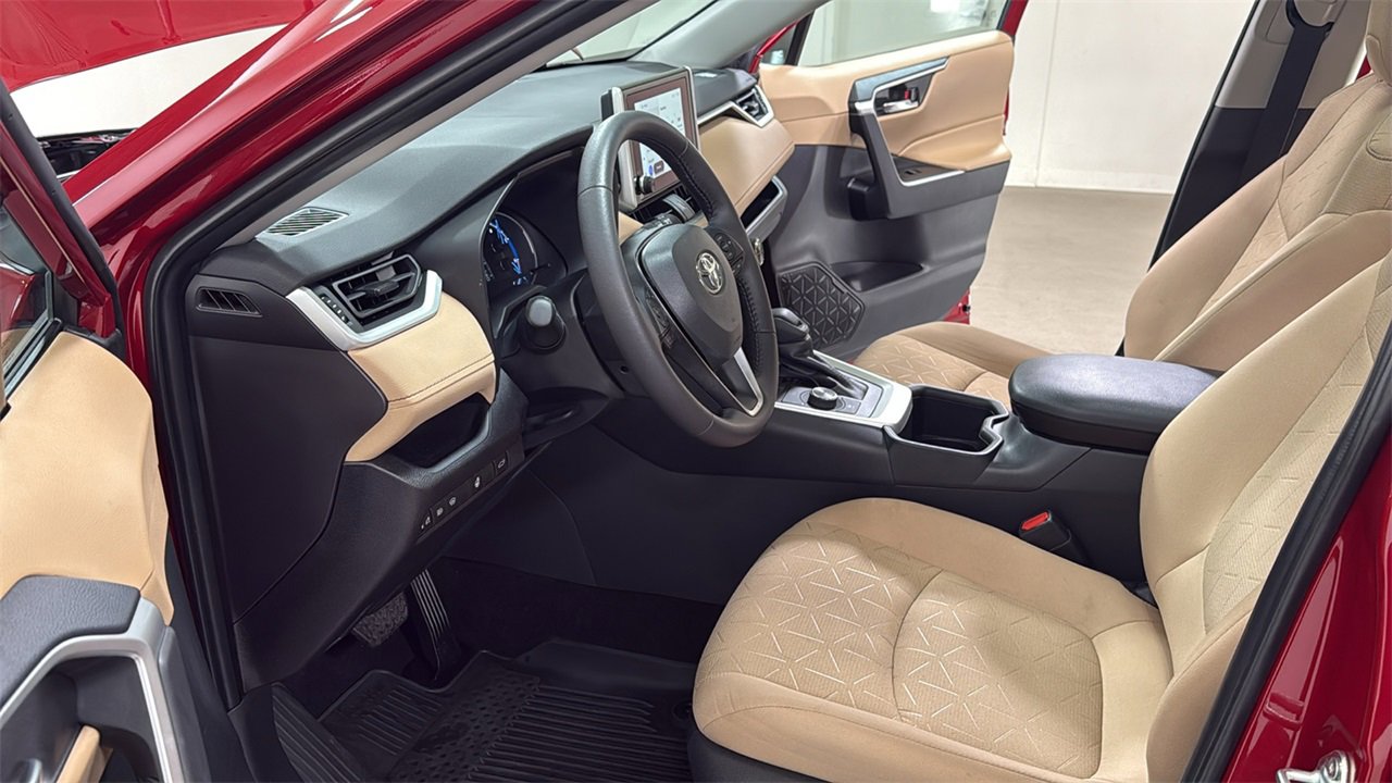 Certified 2025 Toyota RAV4 XLE image 12