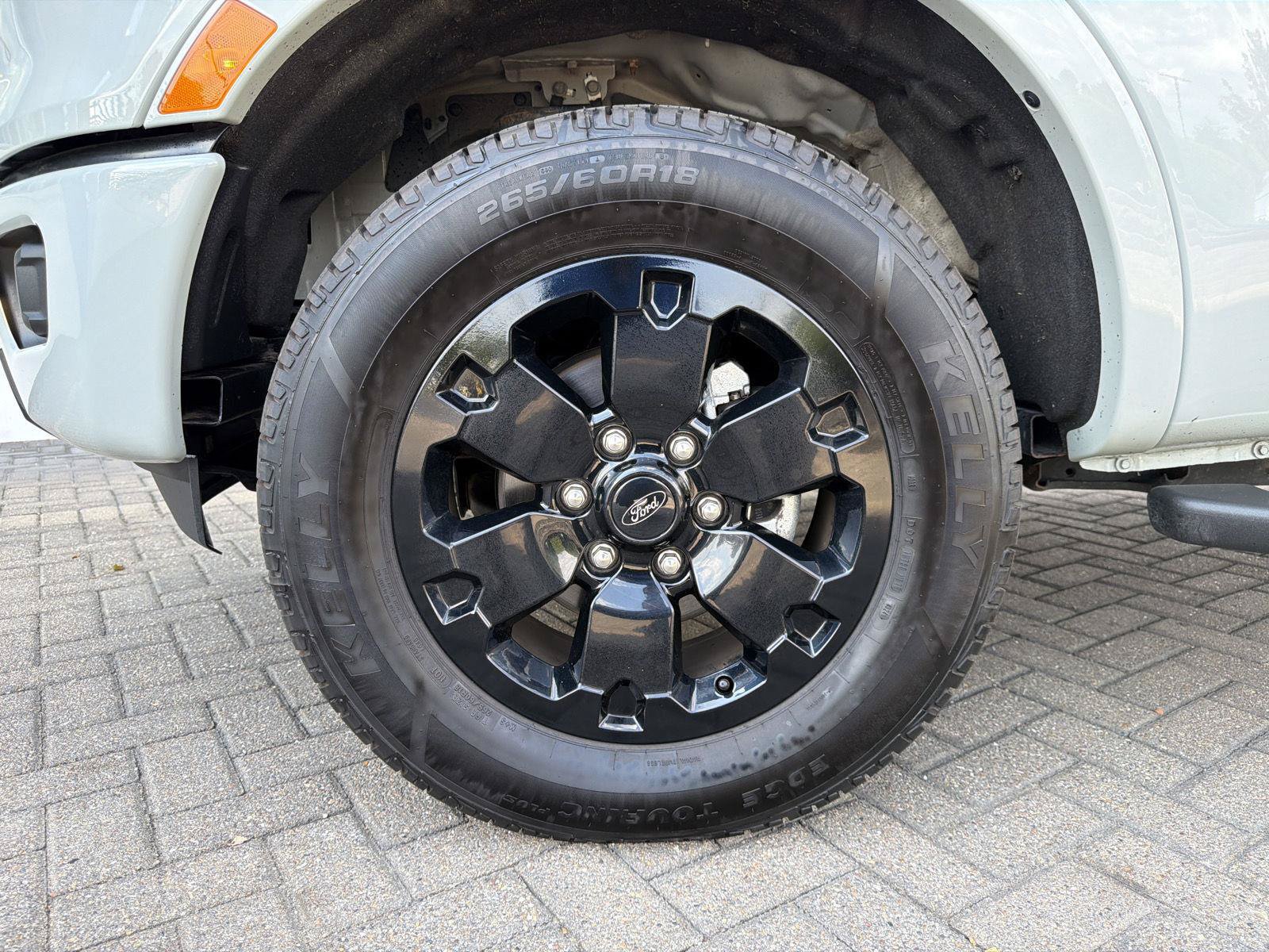 Used 2023 Ford Ranger XLT w/ Equipment Group 301A Mid AWD/4WD image 10