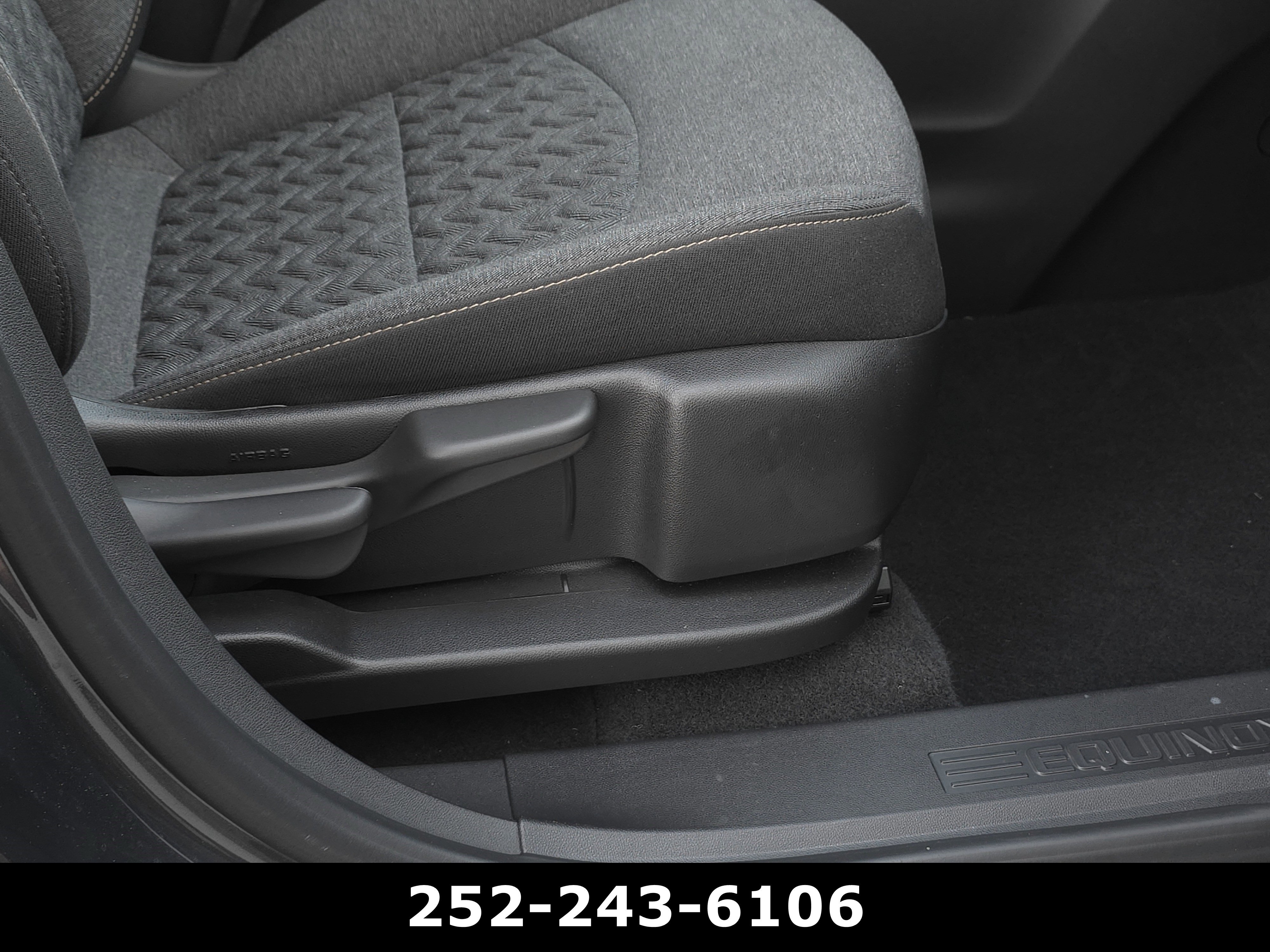 Used 2022 Chevrolet Equinox LT FWD image 38