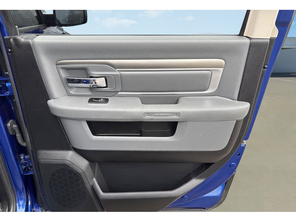 Used 2015 RAM 1500 Big Horn RWD image 20