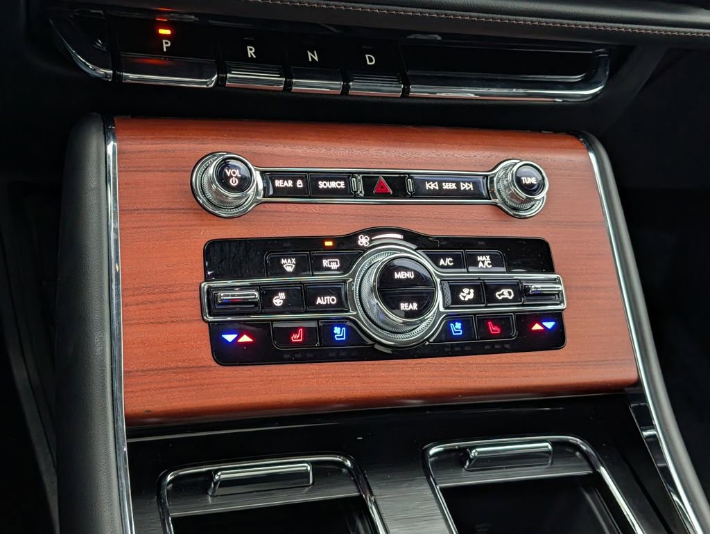 Used 2021 Lincoln Aviator Grand Touring w/ Equipment Group 302A image 22