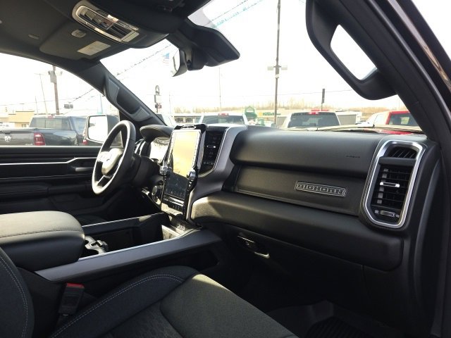 Used 2025 RAM 1500 Big Horn image 49