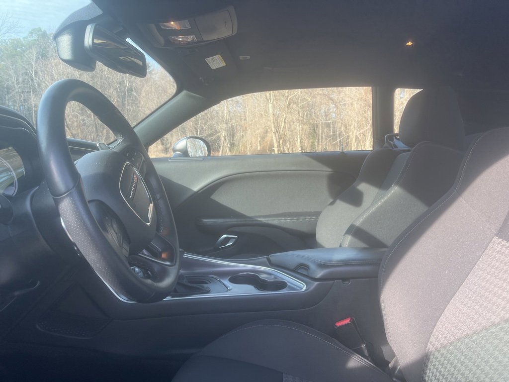 Used 2018 Dodge Challenger T/A image 9
