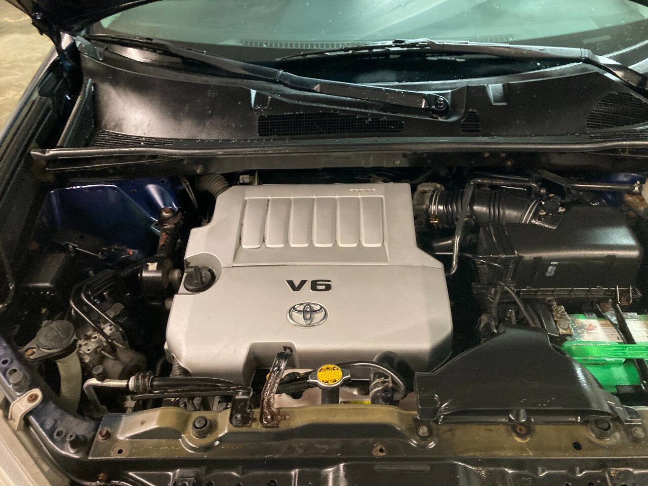 Used 2013 Toyota Highlander SE image 3