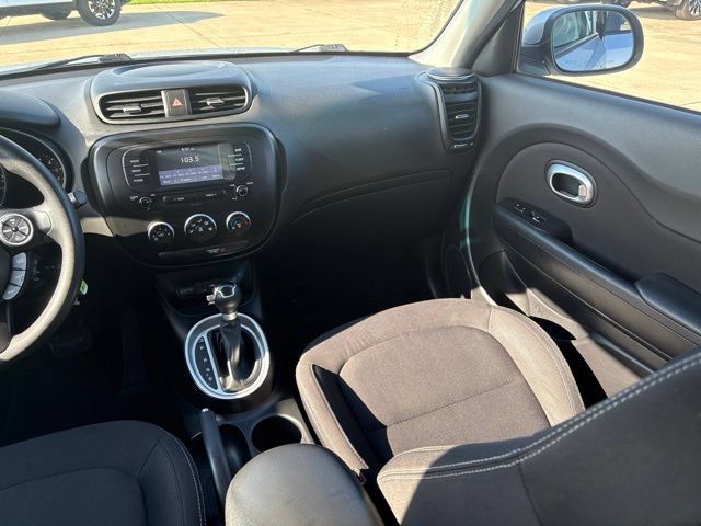 Used 2019 Kia Soul FWD image 24