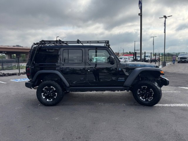 Used 2024 Jeep Wrangler Unlimited Rubicon 4xe w/ Convenience Group image 5