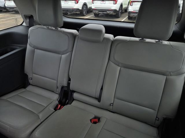 New 2026 Ford Expedition Active RWD image 15