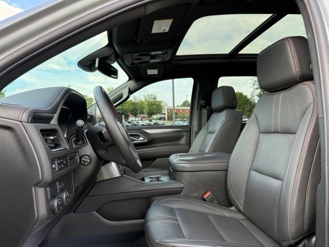 Used 2024 Chevrolet Tahoe RST w/ Luxury Package RWD image 24