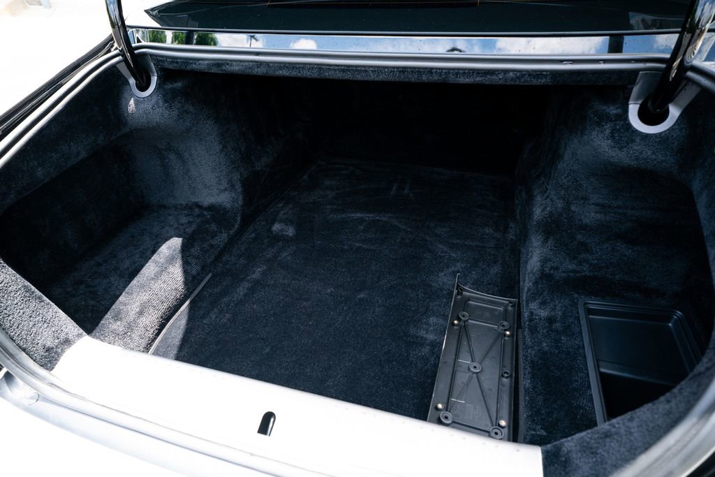 Used 2010 Rolls-Royce Ghost RWD image 54
